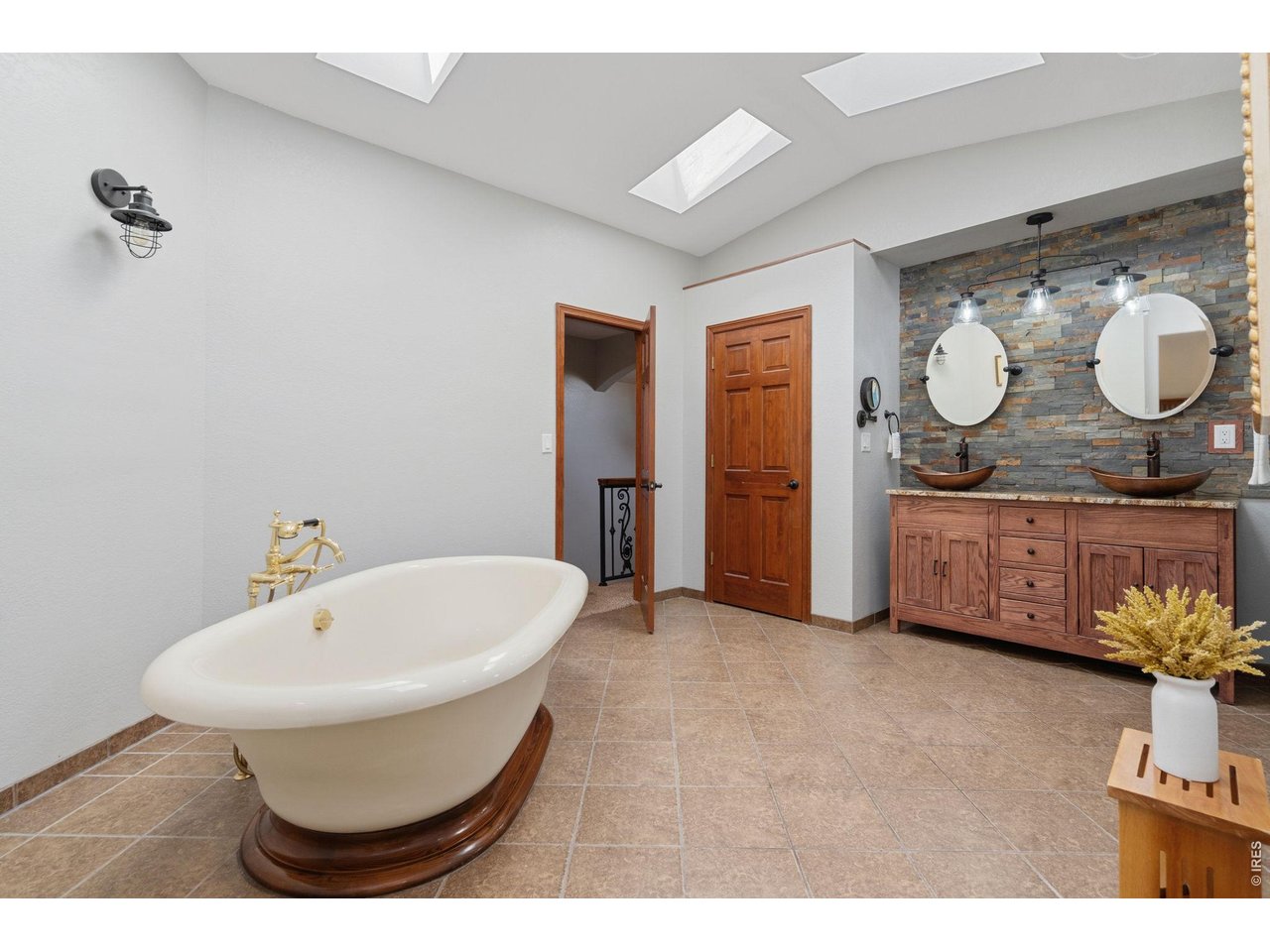 Property Photo 22 