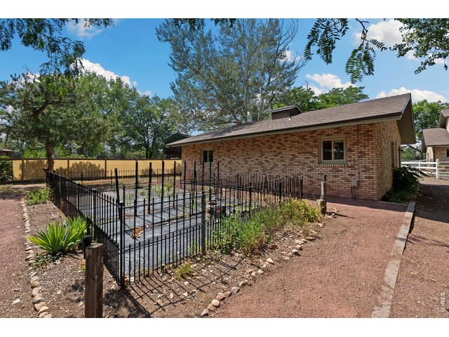 Property Photo 33 