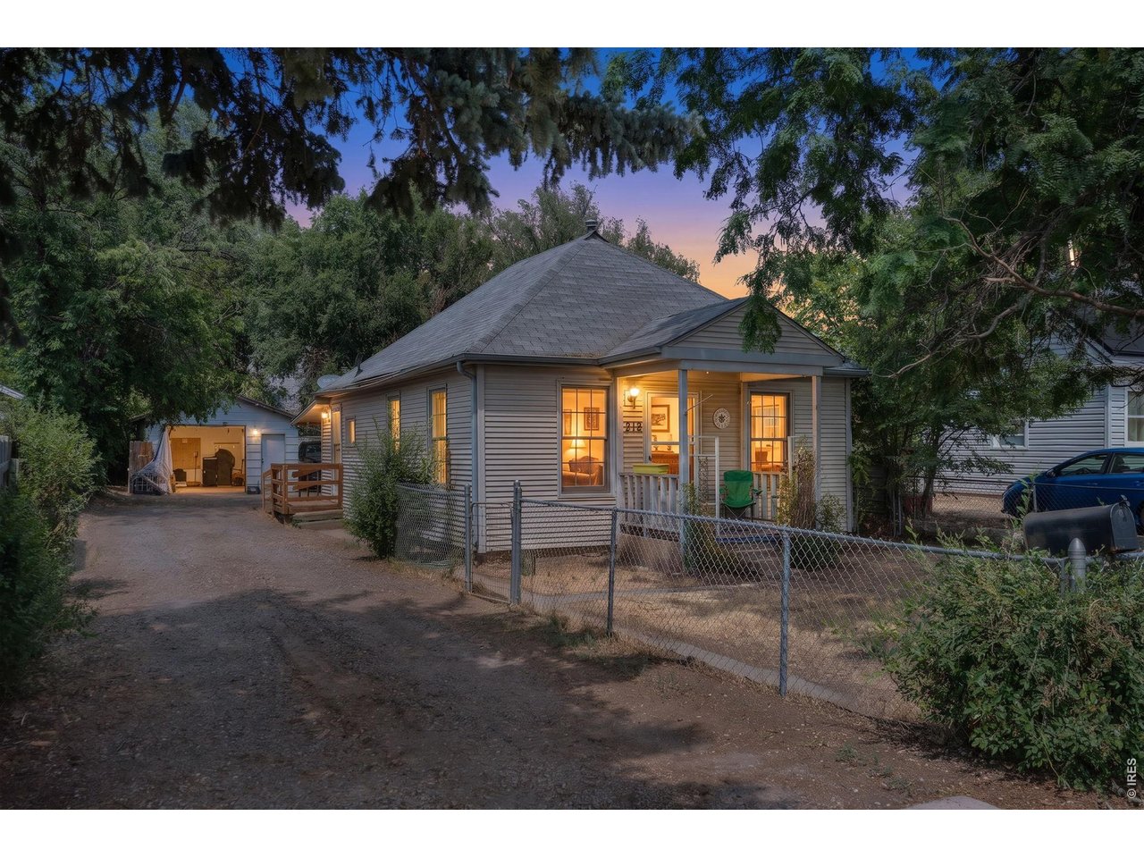 Property Photo 1 