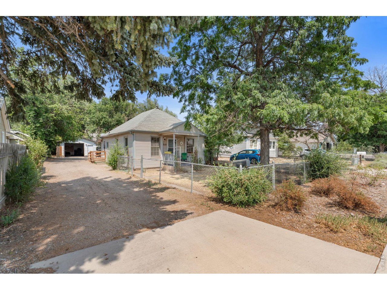 Property Photo 33 