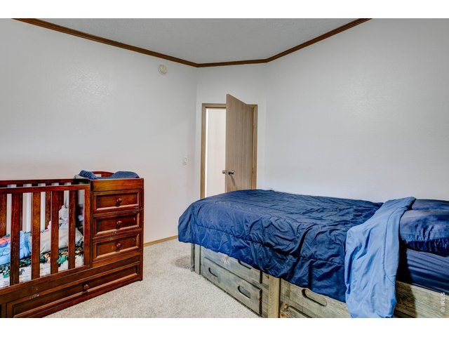 Property Photo 20 3rd bedroom
