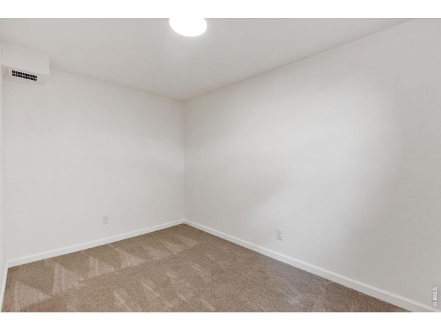 Property Photo 18 Bed 5 in Basement