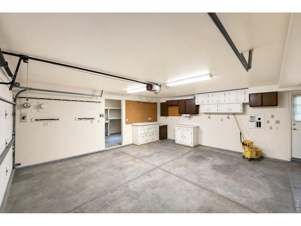 Property Photo 43 2-Car Garage