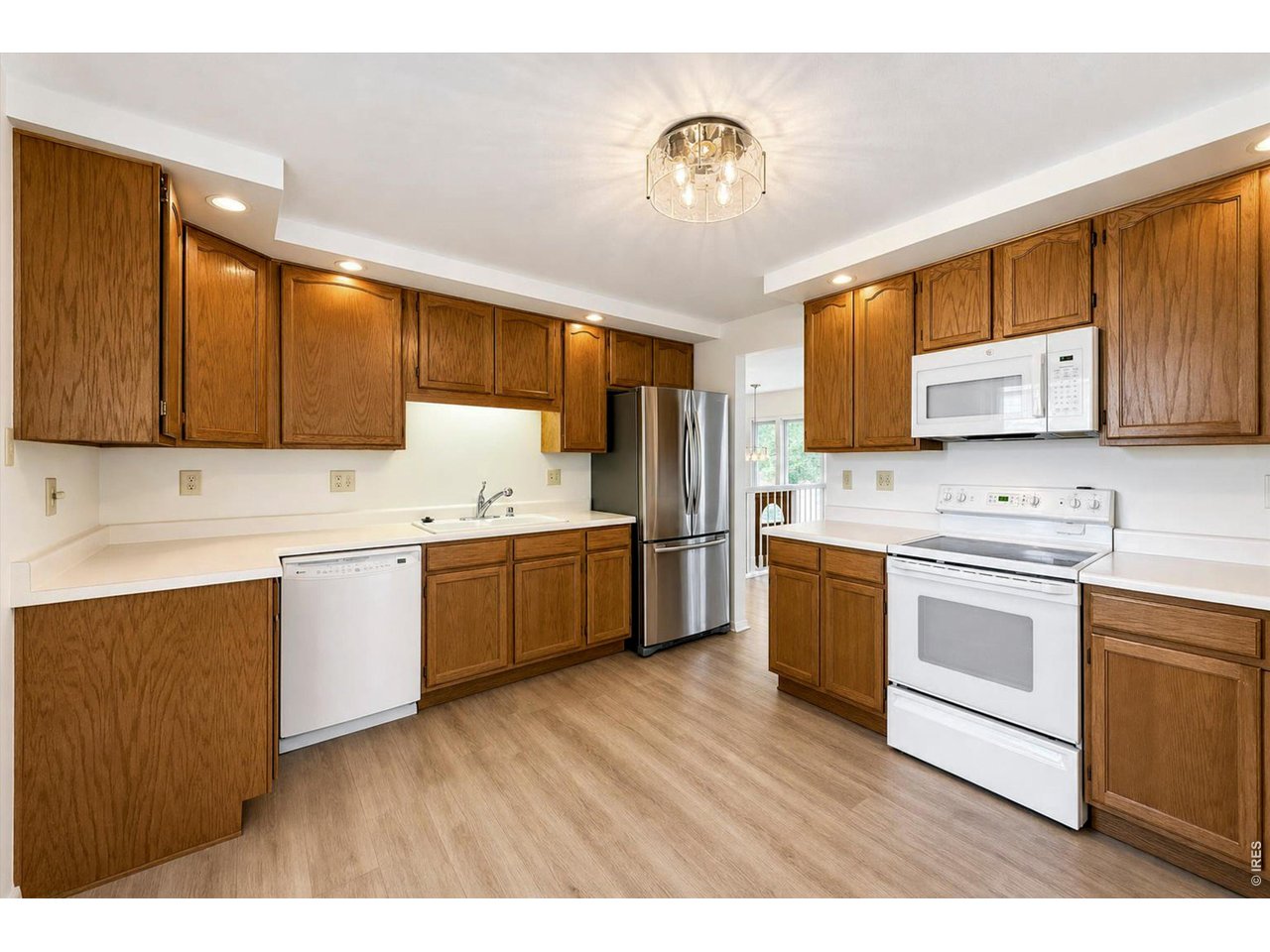 Property Photo 10 Main Level - Kitchen