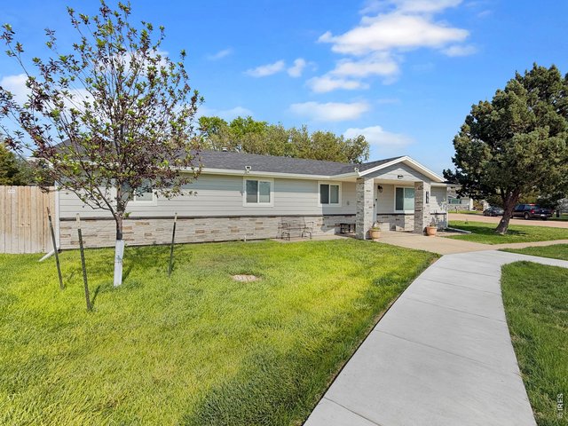 Property Photo 1 