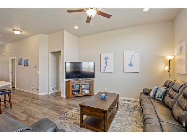 Property Photo 12 Living Room