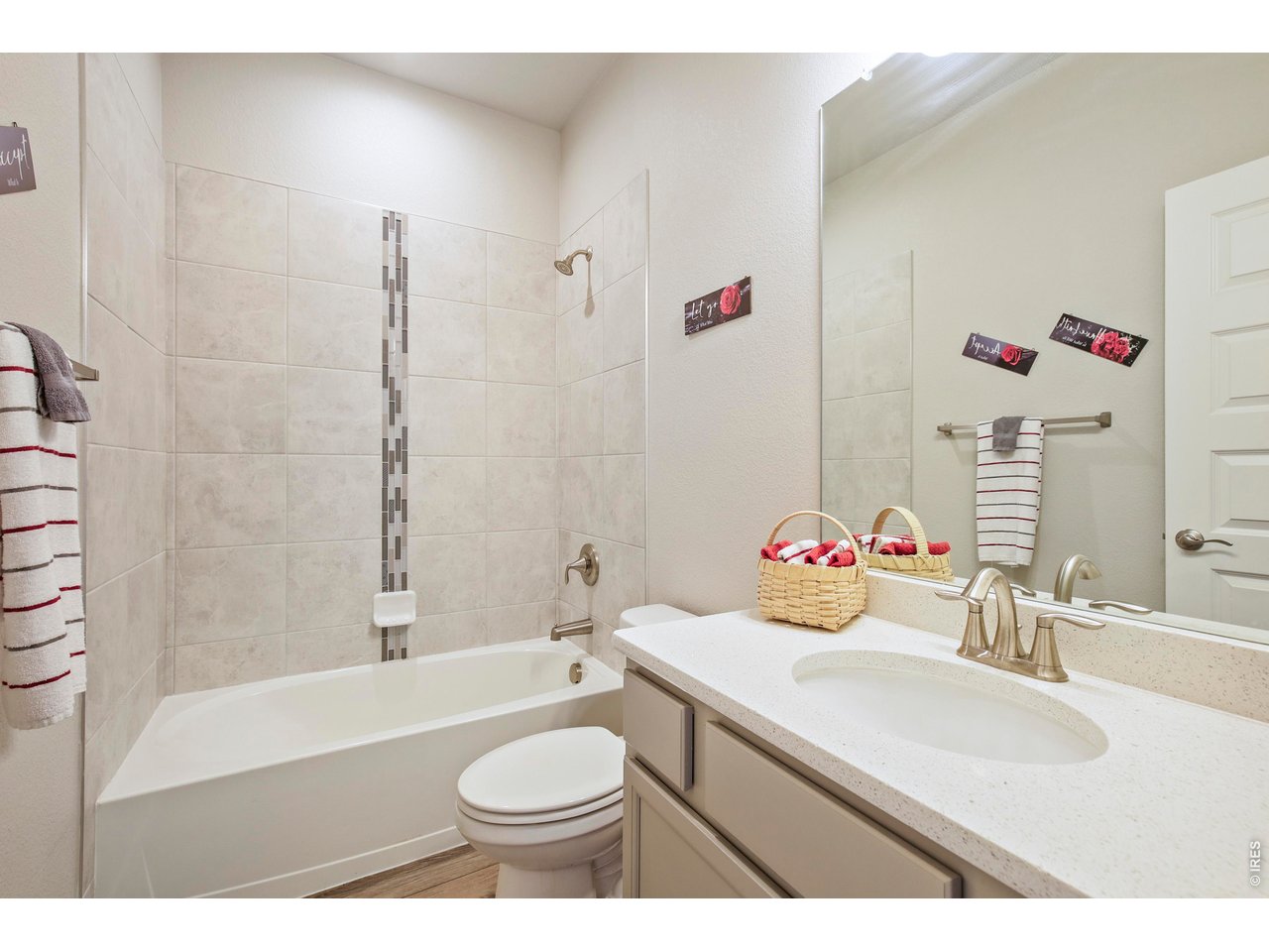 Property Photo 21 2nd Bathroom Main Level