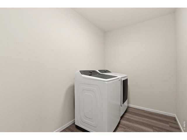 Property Photo 20 Laundry