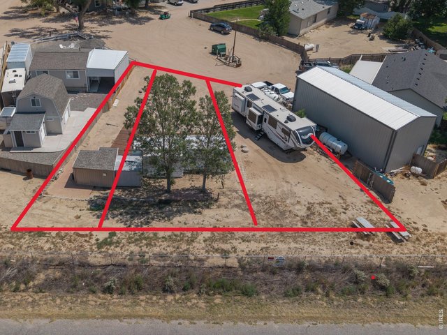 Property Photo 5 Lot boundaries are estimated and must be verified