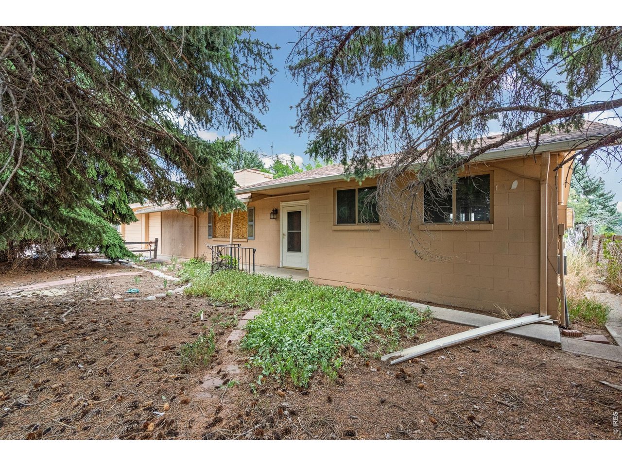 Property Photo 23 