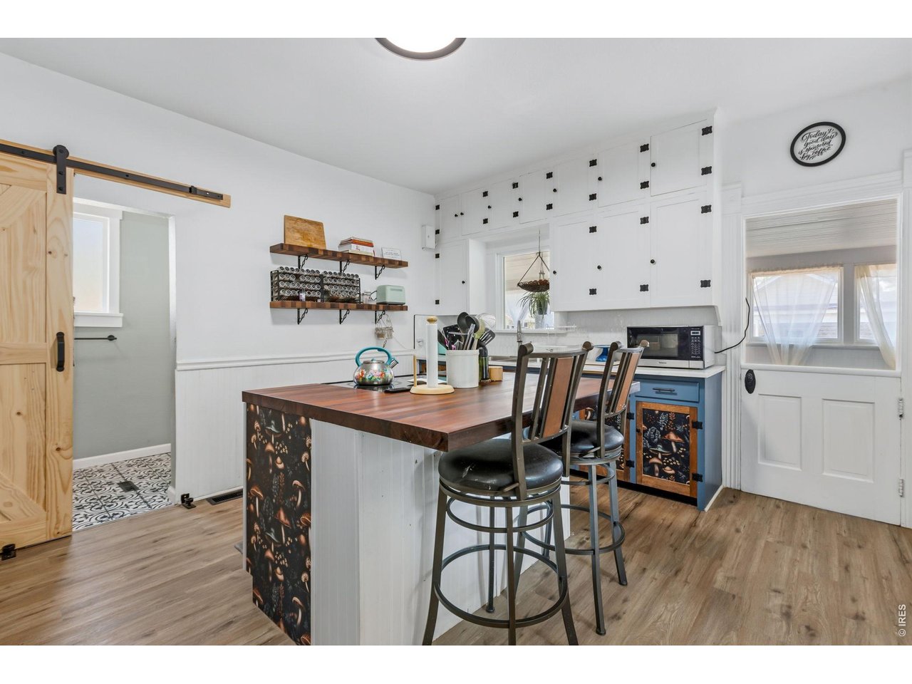 Property Photo 6 