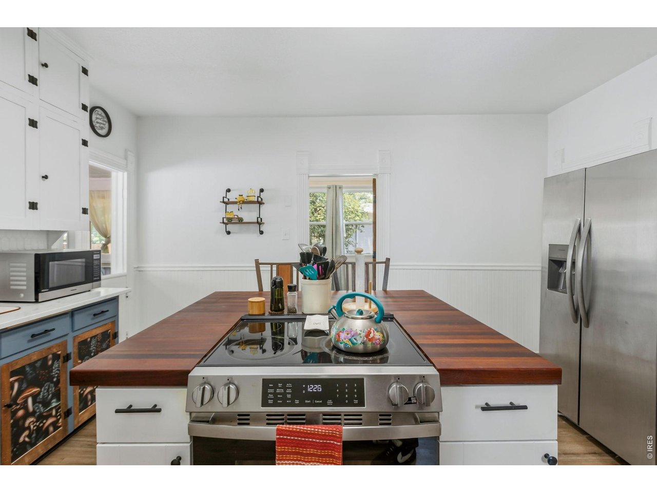 Property Photo 9 