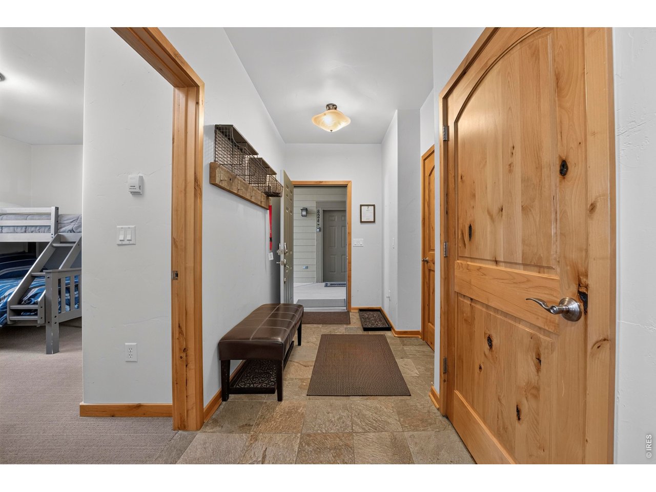 Property Photo 6 Entryway Bench and Cubbies for Gloves & Hats