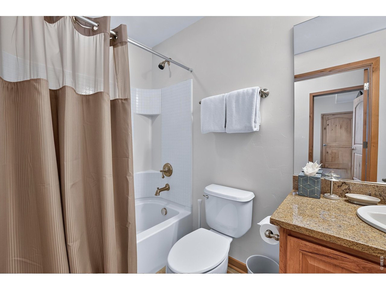 Property Photo 26 Second Bathroom