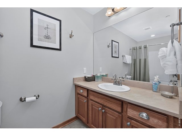 Property Photo 31 Primary Bath
