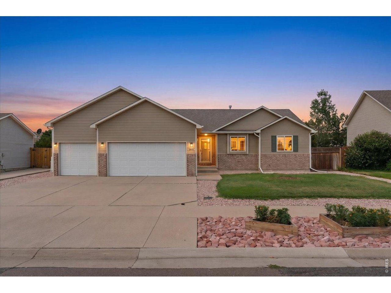 Property Photo 1 