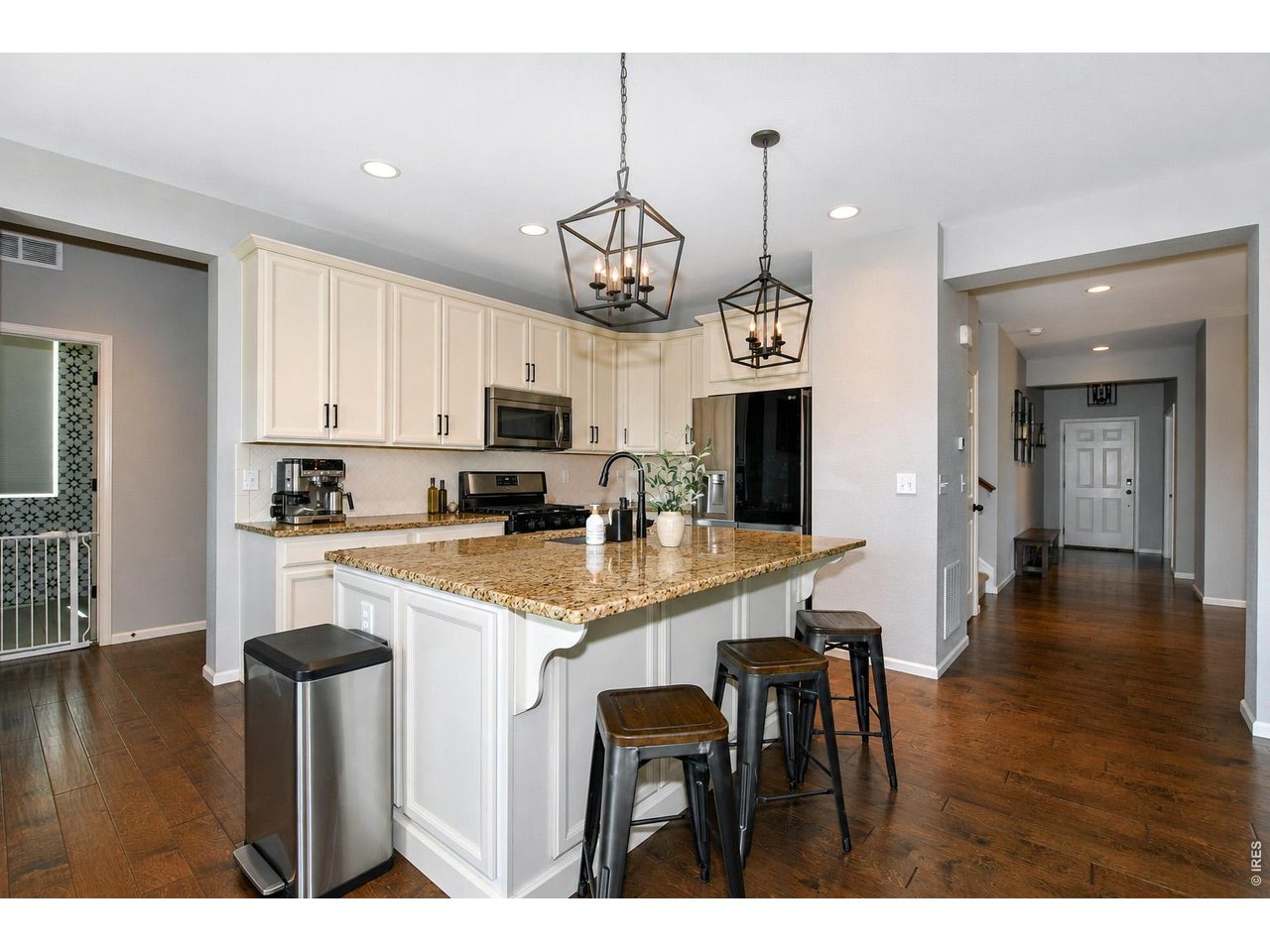 Property Photo 11 