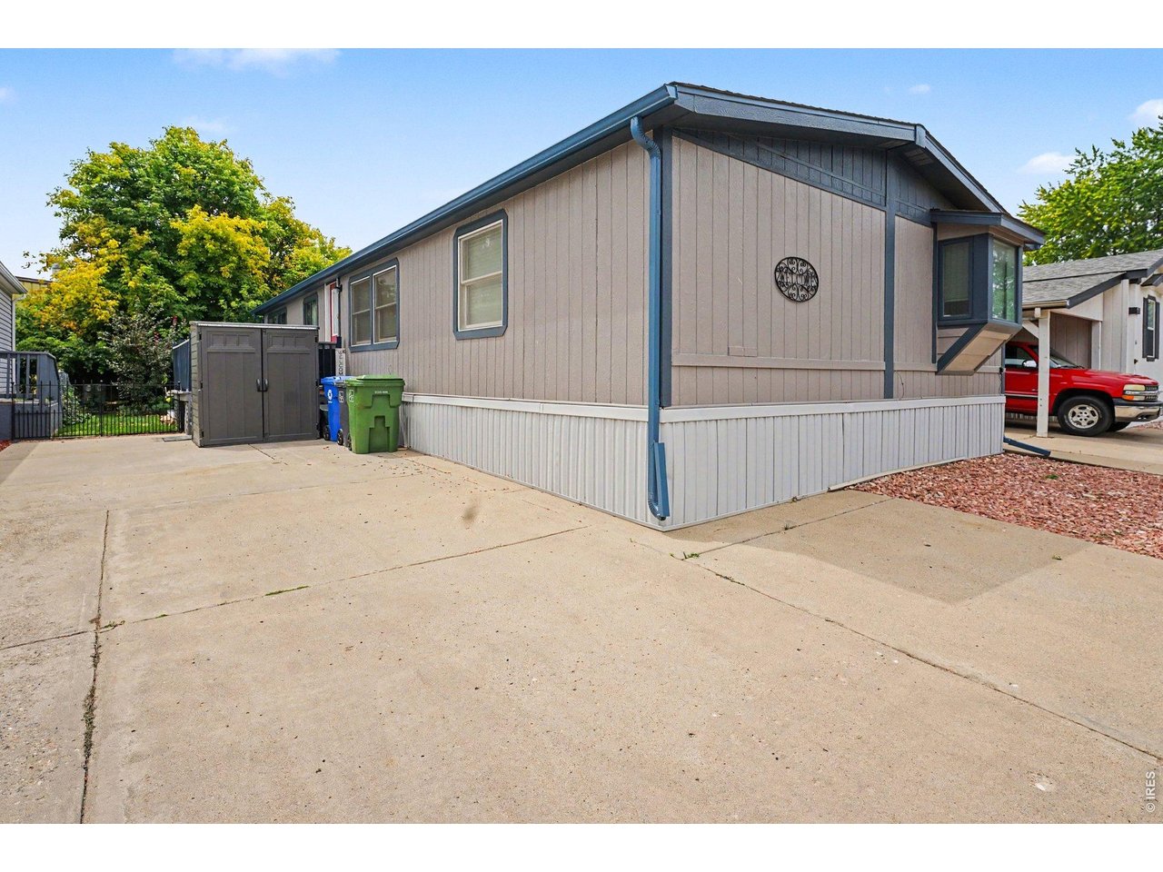 Property Photo 1 Lots of parking and storage