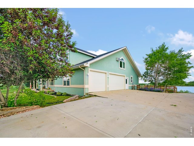 Property Photo 11 Attached 3 car garage for convenient parking.