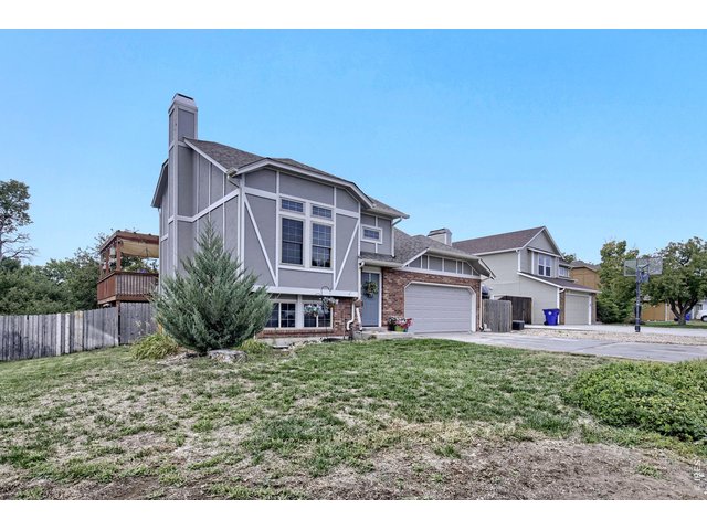 Property Photo 4 Front View