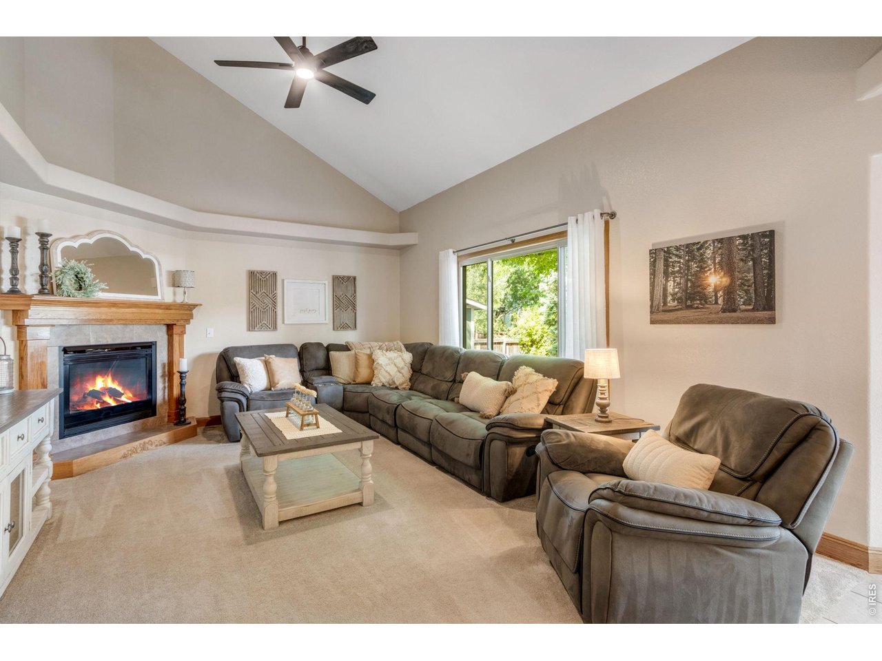 Property Photo 12 Regularly serviced gas fireplace ideal for chilly evenings.