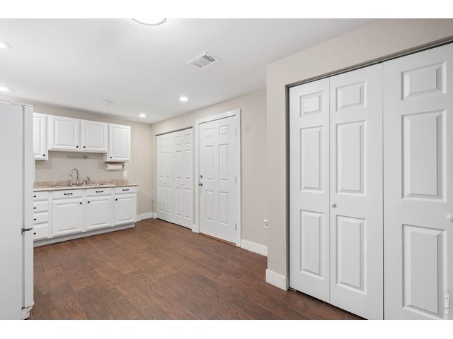 Property Photo 25 Basement Kitchenette