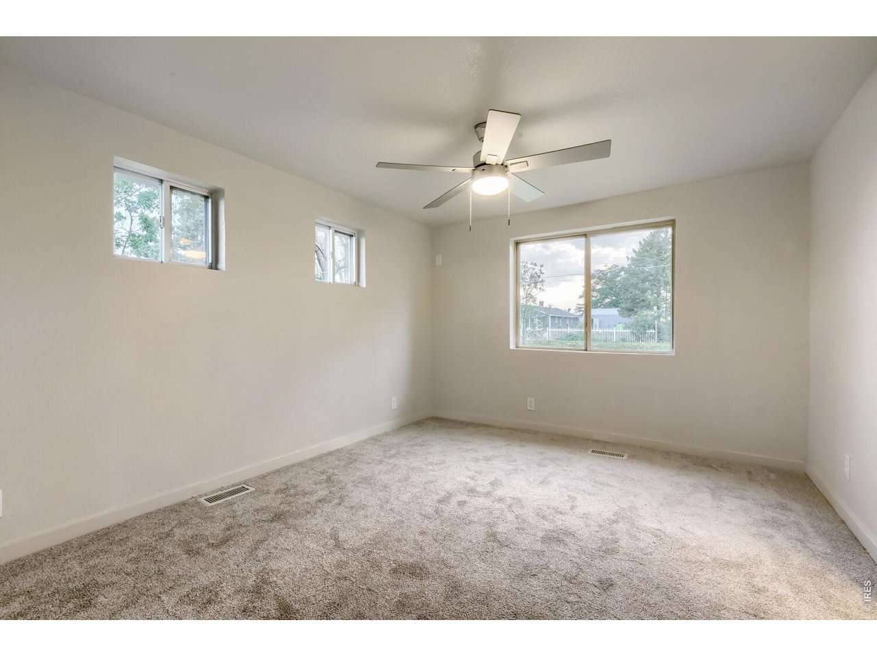 Property Photo 15 Master
