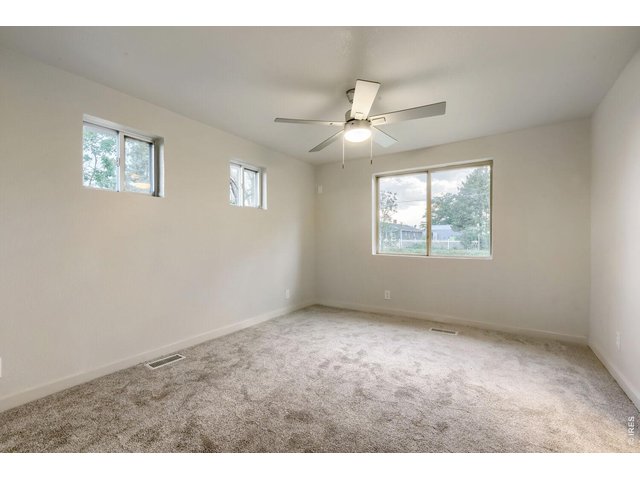 Property Photo 15 Master