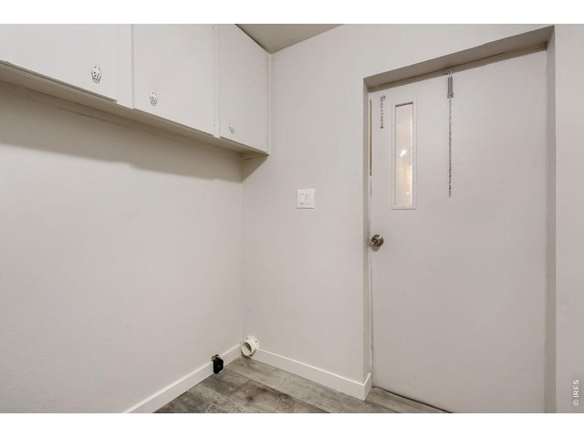 Property Photo 24 Laundry Room