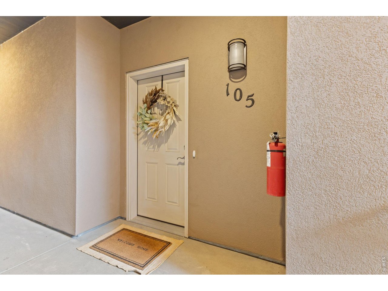 Property Photo 18 Easy Access to Main Level Living