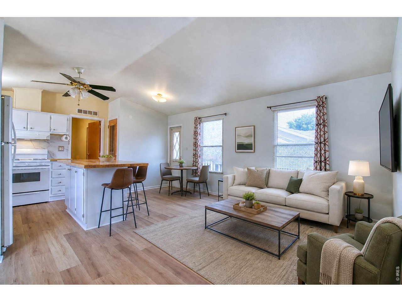 Property Photo 3 