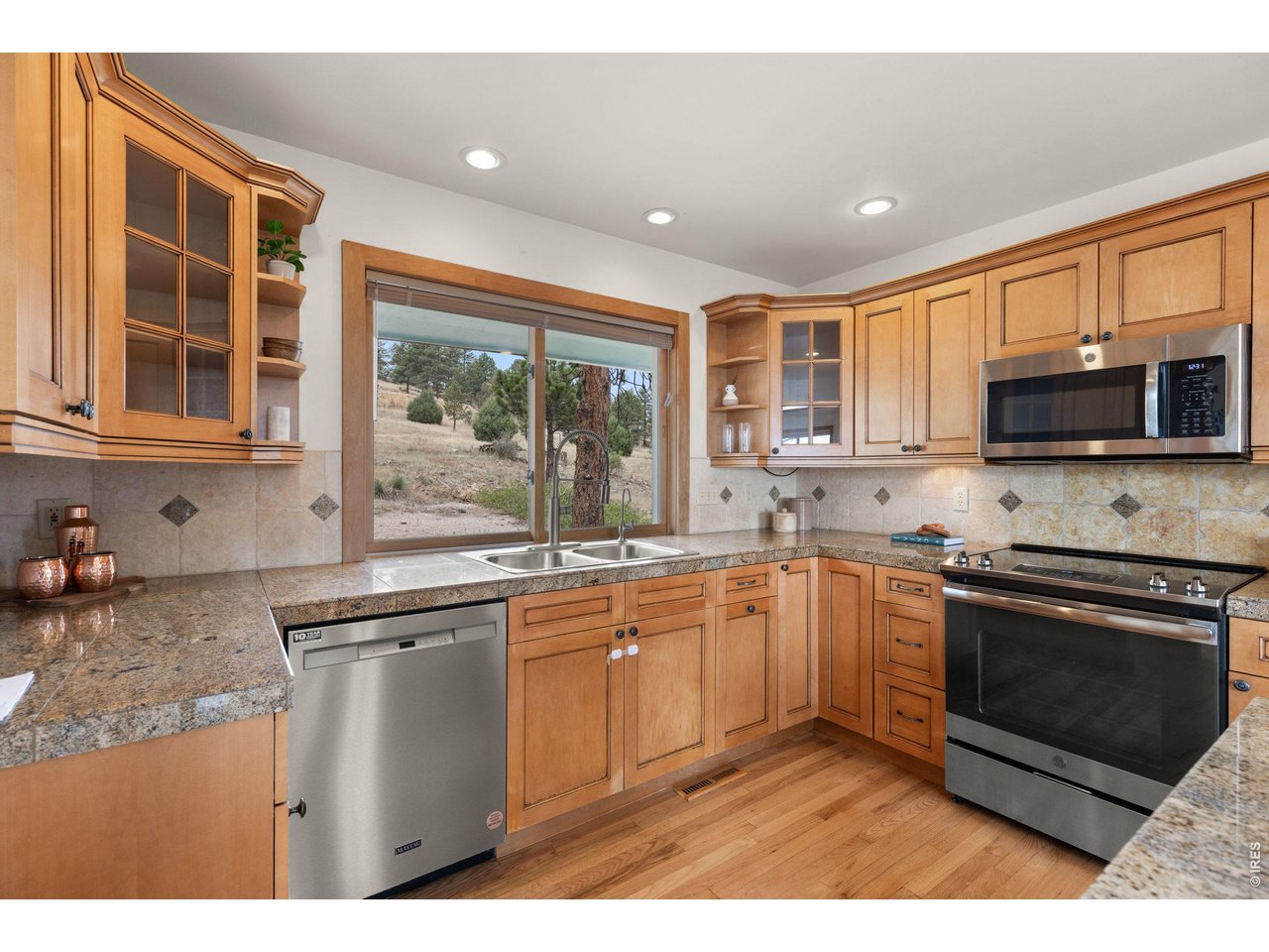 Property Photo 16 