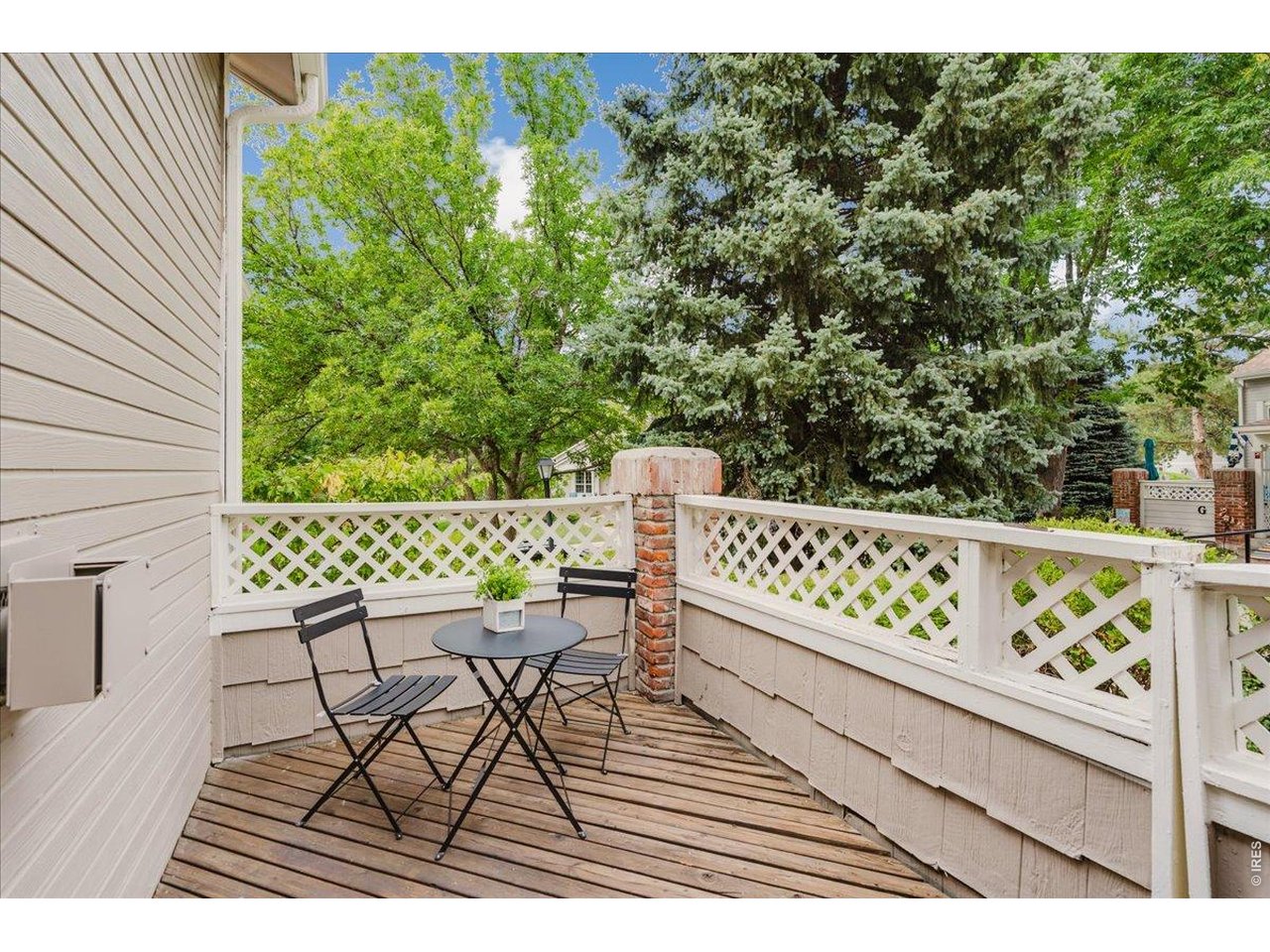 Property Photo 19 private patio off kitchen