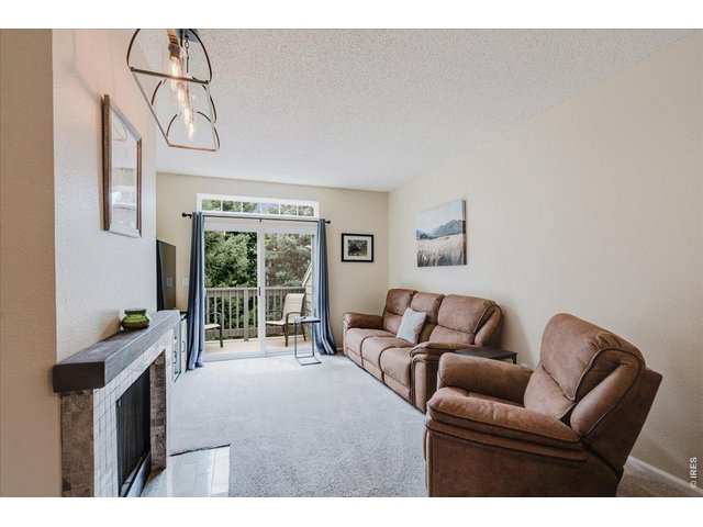 Property Photo 1 lock and leave Gunbarrel condo