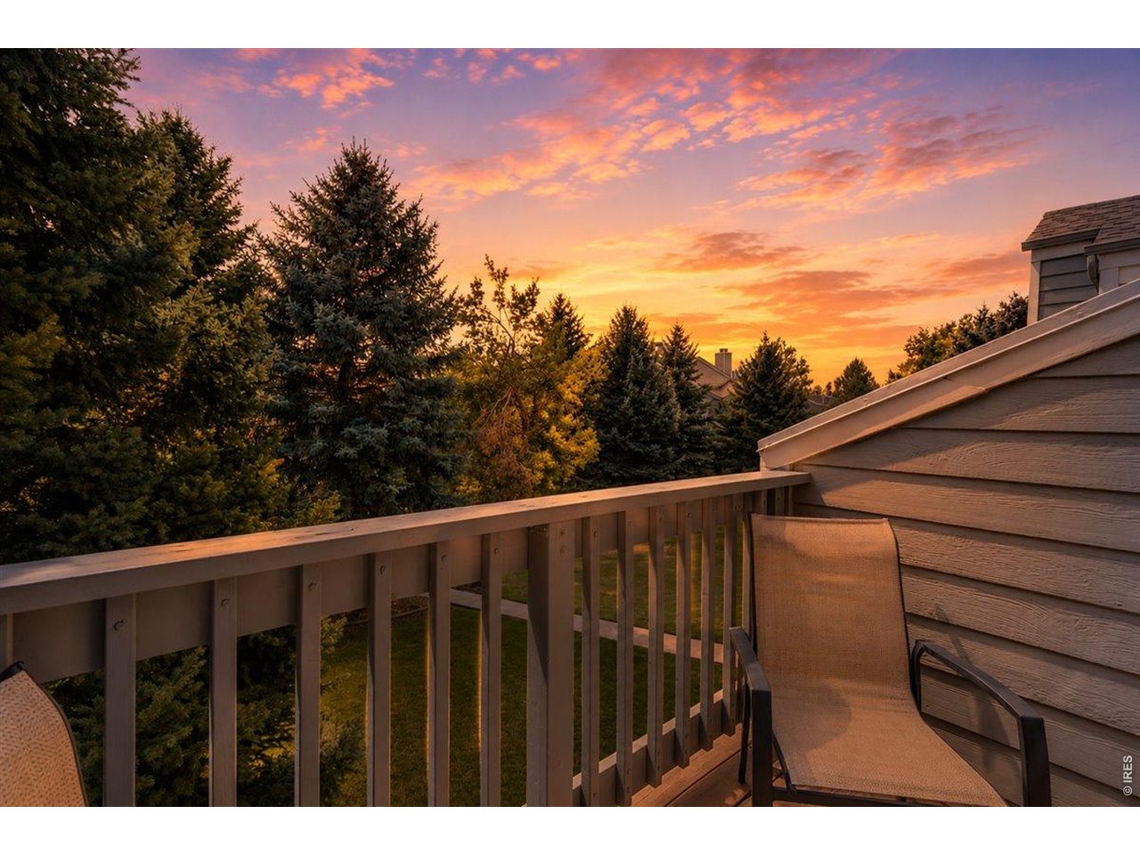 Property Photo 4 private patio overlooking HOA green space