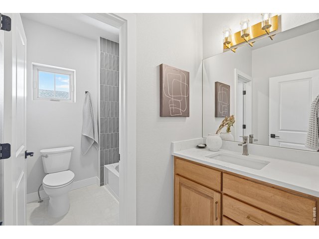 Property Photo 31 Shared full bathroom on second level.
