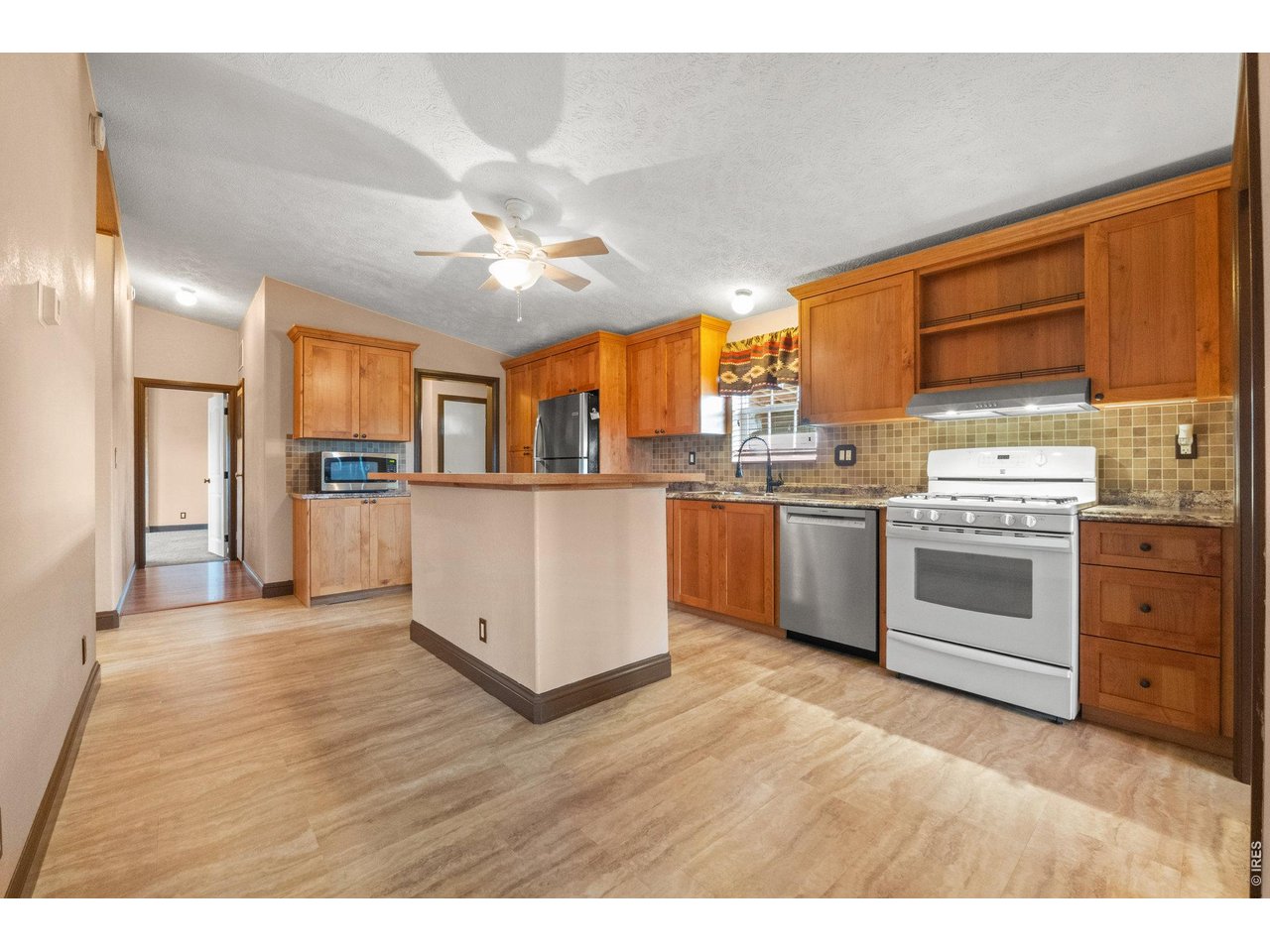 Property Photo 19 