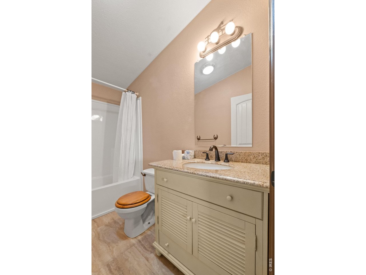 Property Photo 25 