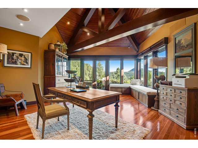 Property Photo 15 