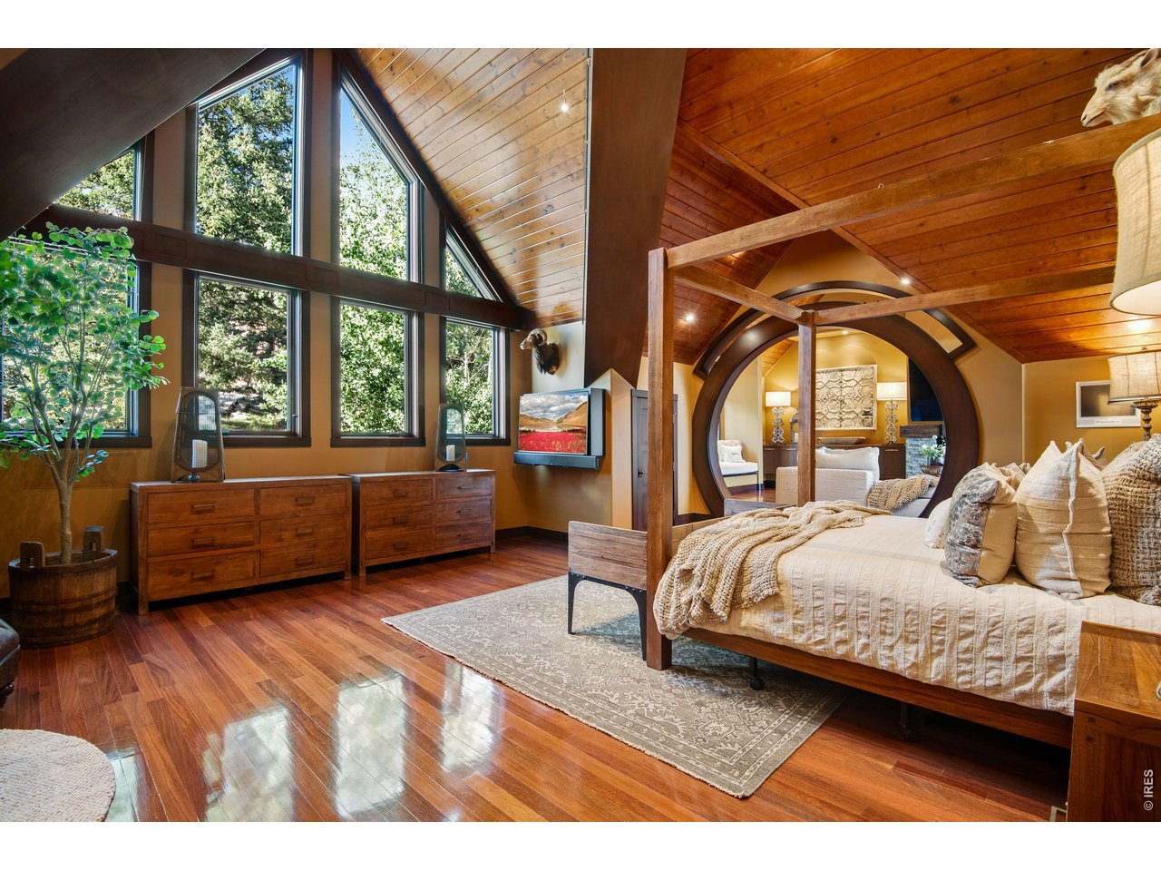 Property Photo 16 