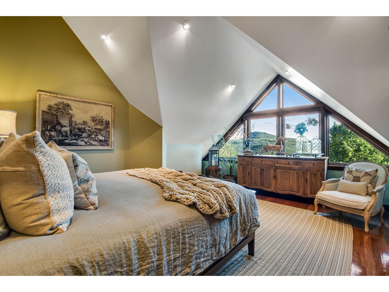 Property Photo 21 