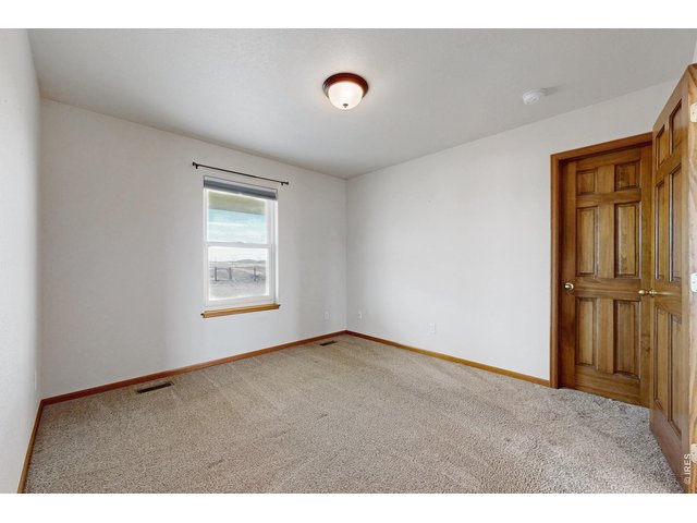 Property Photo 25 Bedroom