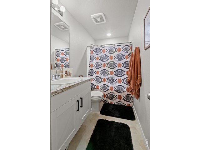 Property Photo 30 Shared Second Bathroom