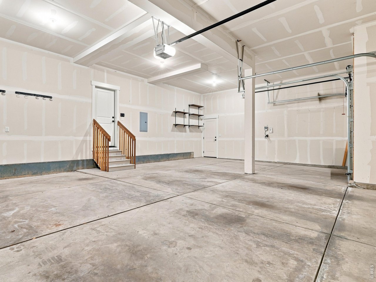 Property Photo 37 Fully insulated, with drywall, 3 car garage.