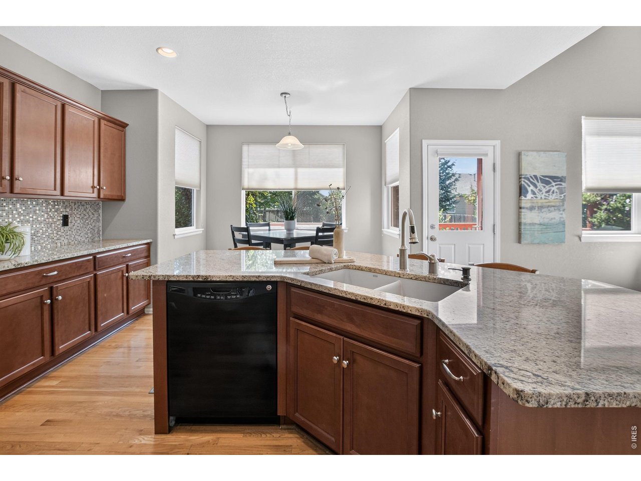 Property Photo 11 Granite counter tops