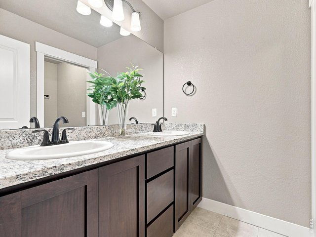 Property Photo 30 Shared upstairs bath.