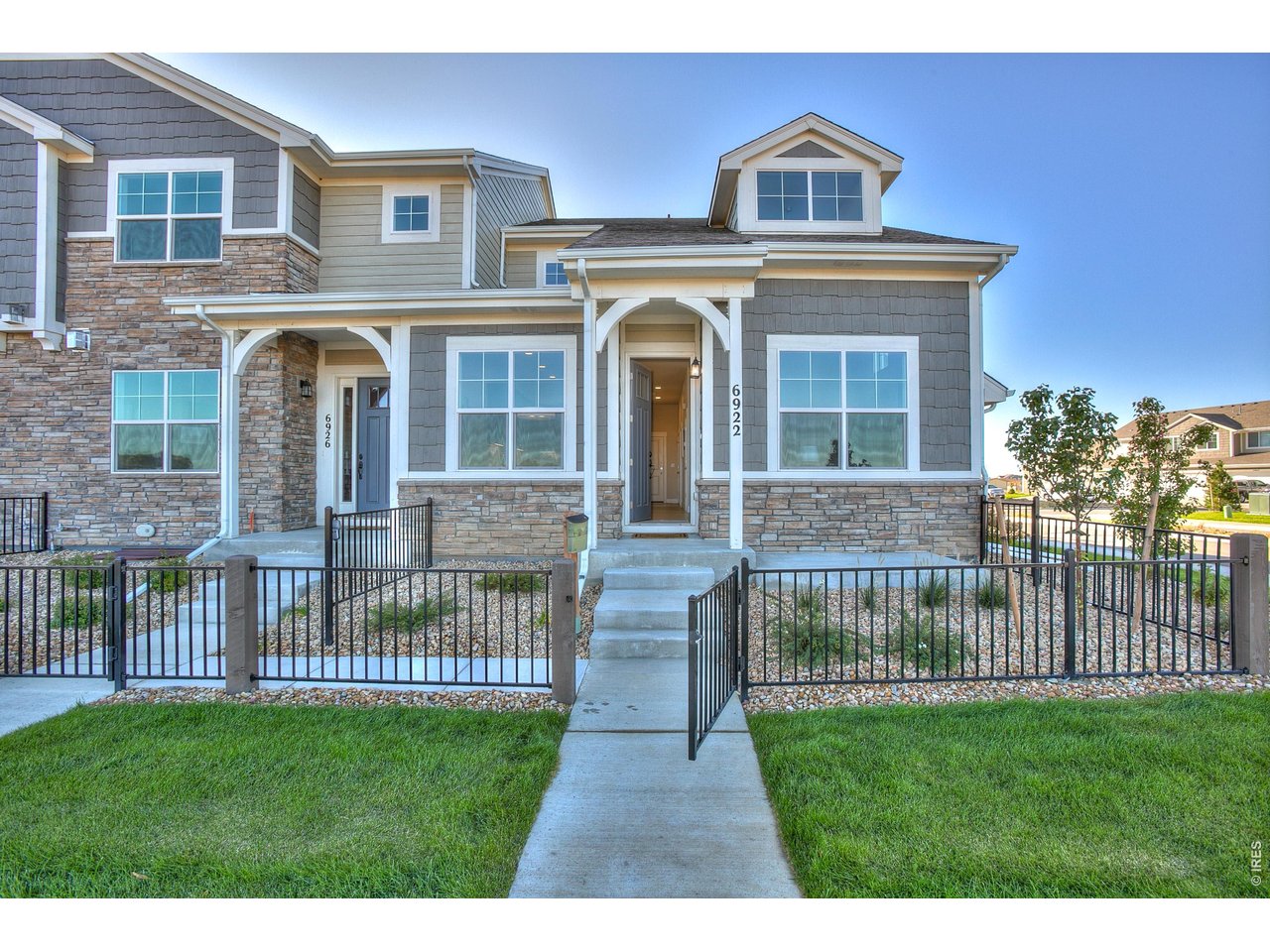 Property Photo 1 Welcome home to 6922 Autumn Leaf Dr