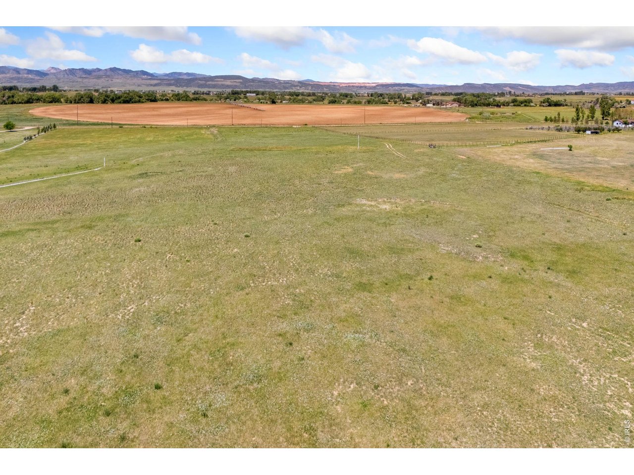Property Photo 17 Surrounded by other large-acreage properties, this parcel provides a rare sense of privacy without sacrificing convenience