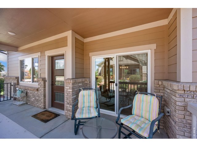 Property Photo 4 Large Front Porch