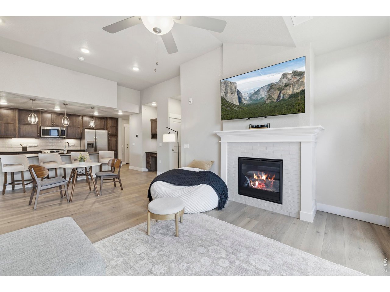 Property Photo 15 great wall space for tv above gas fireplace